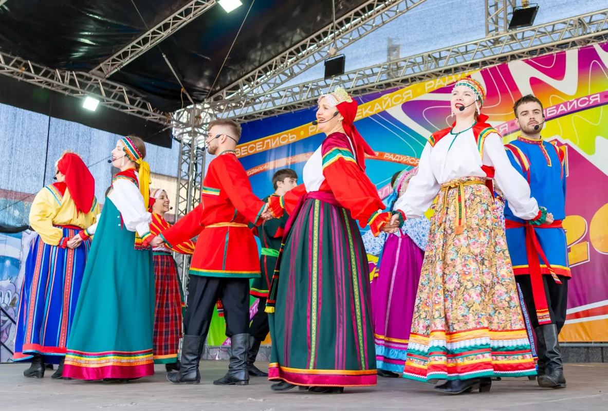 «Игры на макушке лета»