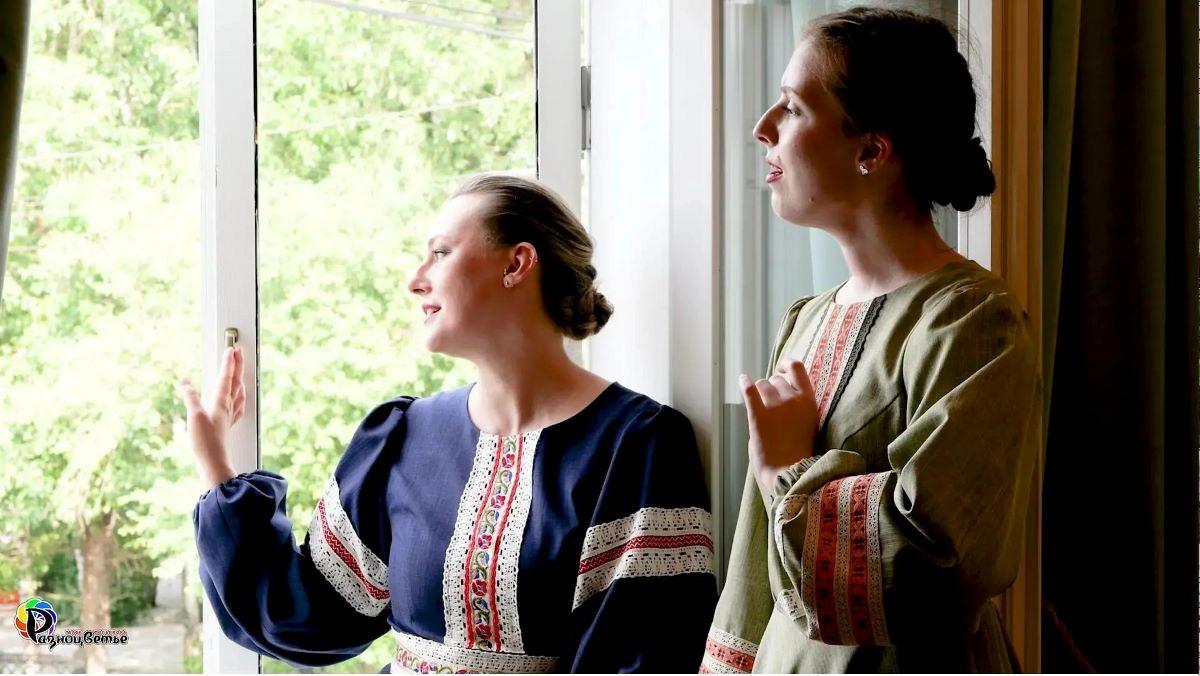 «Запели песни, заиграли»