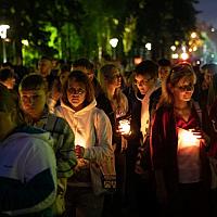 Акция «Свеча памяти» в Лагерном саду.