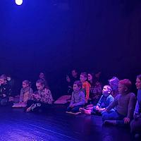 Спектакль на подушках «ИСКпедиция к Северному полюсу». Театр 