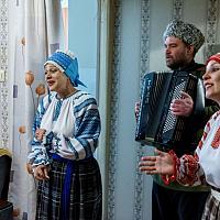 Со 100-летним юбилеем Н.А.Зубову поздравили артисты МТФ 