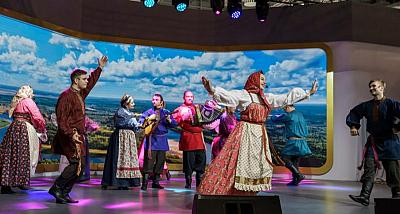 Артисты МТФ «Разноцветье» выступили на концерте на выставке «Россия»
