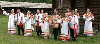 Отмечаем День России новой песней от театра фольклора 